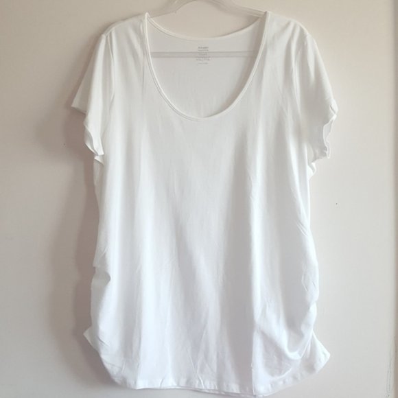 🦋 3/$25 Maternity White T-Shirt XXL - Picture 1 of 3